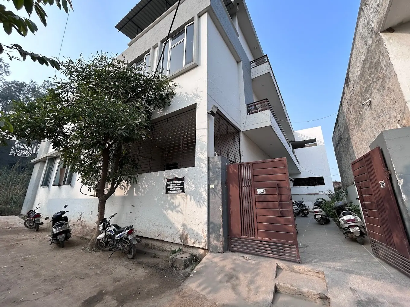 Lab glassware production